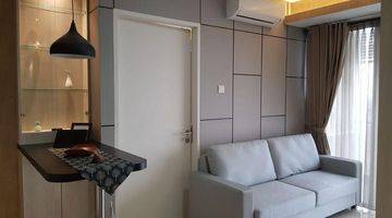 ruang tamu apartemen landmark residence  lokasi strategis
