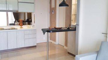 ruang makan apartemen landmark residence  lokasi strategis