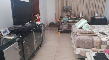 Gambar 3 Dijual Rumah Siap Huni di Intercon Kebon Jeruk