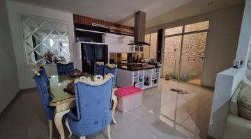 Gambar 2 Rumah Mewah Full Furnished Bagus di Green Lake City