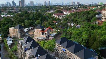 Gambar 1 Rumah Baru Dalam Town House Dekat Toll Andara