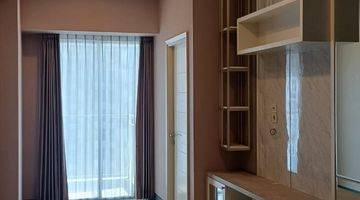 Gambar 1 3 BR Apartment Anderson Lantai 8 Furnish Baru Gress