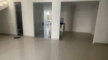ruang keluarga dijual rumah citraland greenlake baru