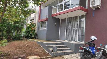 Gambar 1 Rumah Bagus Unfurnished SHM Klaster Green Valley Sentul City Bogor