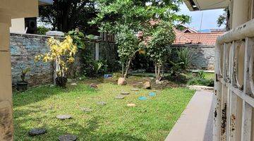 Gambar 2 Rumah Depan Taman Lebar 15 Meter SHM Taman Pasadena Sentul City Bogor