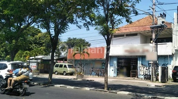 tampak depan tanah bonus bangunan dekat kraton