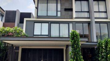 Gambar 4 Dijual Rumah Sultan Full Furnished Lyndon Navapark Ex Show Unit