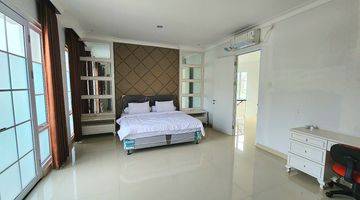 Gambar 2 Dijual Rumah Hoek Cantik Siap Huni Granada Alicante Gading Serpong