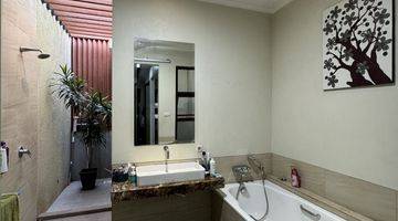 Gambar 4 Dijual Rumah Bagus Semi Furnished Cluster Ritzone The Icon Bsd