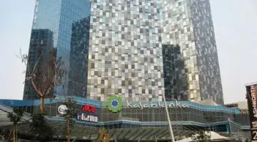 Gambar 1 ruang kantor prudential center kota kasablanka jakarta selatan