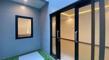 Gambar 5 Brand New Fasad Rumah Modern Siap Huni di Cinere