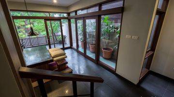 Gambar 3 Rumah Setra Duta, Bandung Full Furnished