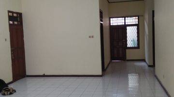 Gambar 1 Disewakan Rumah Satu Lantai Luas Kiara Sari