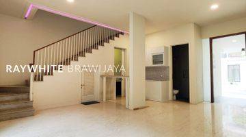 Gambar 4 Rumah Siap Huni Precium Simatupang Townhouse 4 Bedrooms