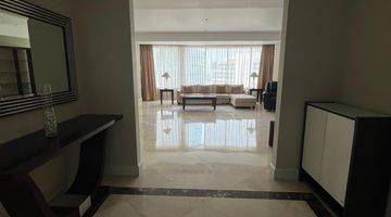 Gambar 5 Apartemen Plaza Residence 198m2 3 Br + 1. Lantai Tinggi