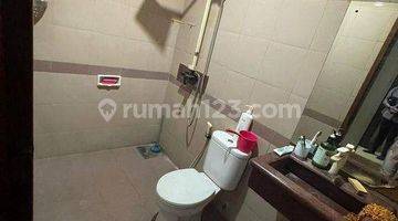 Gambar 5 Rumah 2 Lantai Bagus Semi Furnished di Pik 1