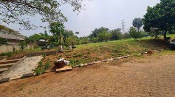 Gambar 1 Dijual Kavling Grisenda Posisi Depan Taman