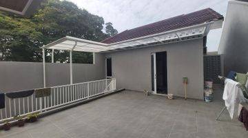 Gambar 5 Rumah 2 lt dekat toll di Cluster castila
Bsd city