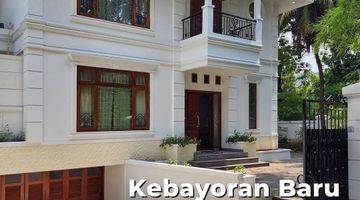 Gambar 1 Kebayoran Baru Classic House Bagus Semi Furnished