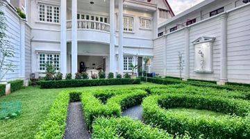 Gambar 1  Rumah American Classic  Bagus di Menteng, Menteng