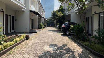 Gambar 2  Rumah Baru Di Kebagusan, Tb Simatupang Furnished