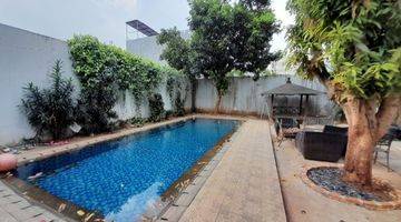 Gambar 5 Huniyan Harga Miring Swimming Pool Lt 828mtr Duren Tiga Jakarta Selatan 