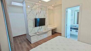 Gambar 1 Dijual Cepat Apartemen St Moritz Limited Super Penthouse 2br