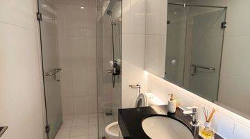 Gambar 4 Dijual Apartemen St. Moritz 2BR Private Lift Termurah Furnish