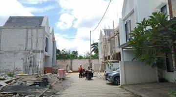tampak depan cluster one gate murah 2
