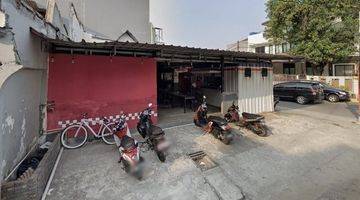 Gambar 4 Ruang Usaha Letak Hook Jalan Ramai di Kelapa Gading 73143 Sv