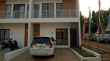 tampak depan cluster cantik 2 lantai murah