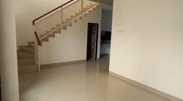 ruang keluarga cluster cantik 2 lantai murah