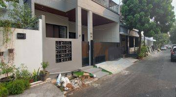 Gambar 2 Brand New Rumah 230/120 4kt 2lnt Minimalis Modern Bintaro Jaya