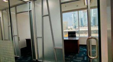 Gambar 3 Office Furnished, Posisi Lift Exposure. Ex Lawfirm.Gedung Bebas Ganjil Genap. 