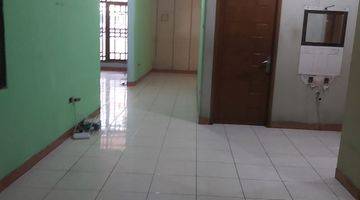 Gambar 2 Dijual Bu Rumah di Jl Kosambi, Tomang, Jakarta Barat