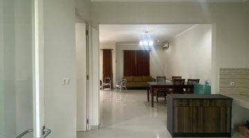 Gambar 3 Dijual Rumah 2 Lantai Dengan Backyard Luas Depan Taman Sentul City Bogor