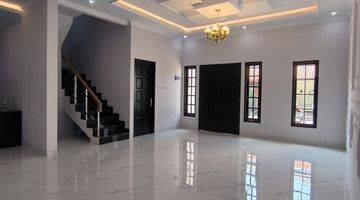 ruang tamu rumah baru rooftop minimalis akses