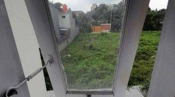 foto lainnya dijual rumah 2 lantai di