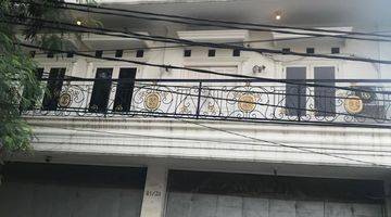 Gambar 2 Ruko Besar Di Ciledug 