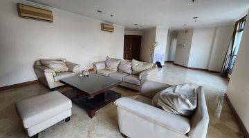 Gambar 2 Condominium Graha Family Surabaya Tower Regency Lantai 2 Hadap Utara Semi Furnish