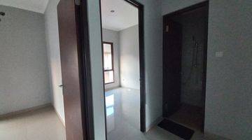kamar tidur di jual rumah mewah murah