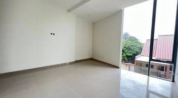 kamar tidur di dijual rumah mewah murah