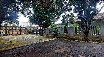 Gambar 1 Rumah Classic Nyaman Dan Asri, di Deplu Pd Aren Layak Huni