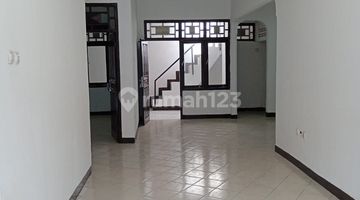 Gambar 2 Rumah gandaria fatmawati jaksel Lt.134mtr Shm 2.3m