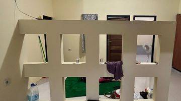 Gambar 5 Rumah lenteng