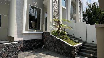 Gambar 1 Rumah Mewah Minimalis Modern di Puncak Dieng Exclusive Malang 