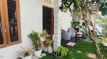 Gambar 5 Dijual Cepat Rumah Cantik Dekat Dr Oen Solo Baru