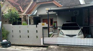 tampak depan rumah siap huni semi furnished