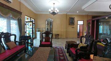 Gambar 2 Rumah mewah full furnished strategis di Colomadu, solo