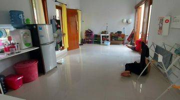 Gambar 2 Rumah Bagus 2 lantai full furnish Kartasura, solo